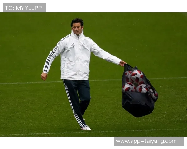 法媒报道吉达联合希望邀请皇马体育总监索拉里担任球队新任主帅