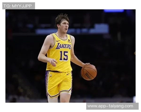 里夫斯谈第三节表现不佳强调需提升能量以改善球队状态