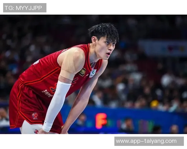 媒体人分析曾凡博未来发展建议健康完成CBA后参加NBA训练营 媒体人分析曾凡博未来发展建议健康完成CBA后参加NBA训练营