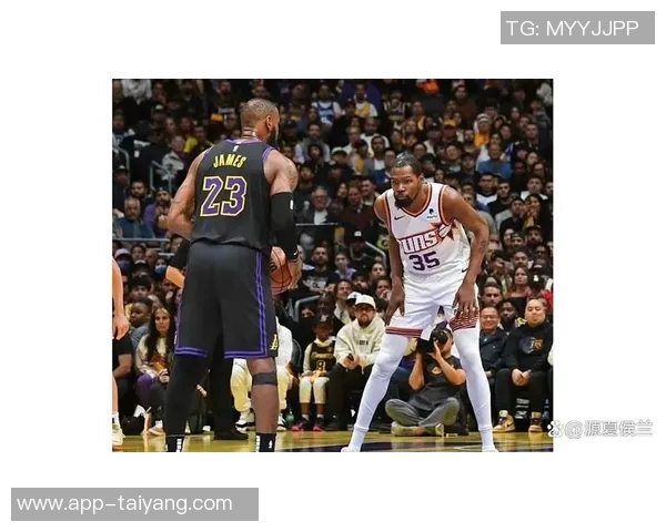 韦德谈得分超越詹姆斯需坚持20年状态并保留个人角色不为争冠妥协
