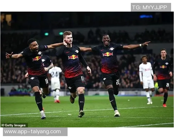 斯基拉透露水晶宫与谢里夫签订五年合同并与昂热展开深入谈判